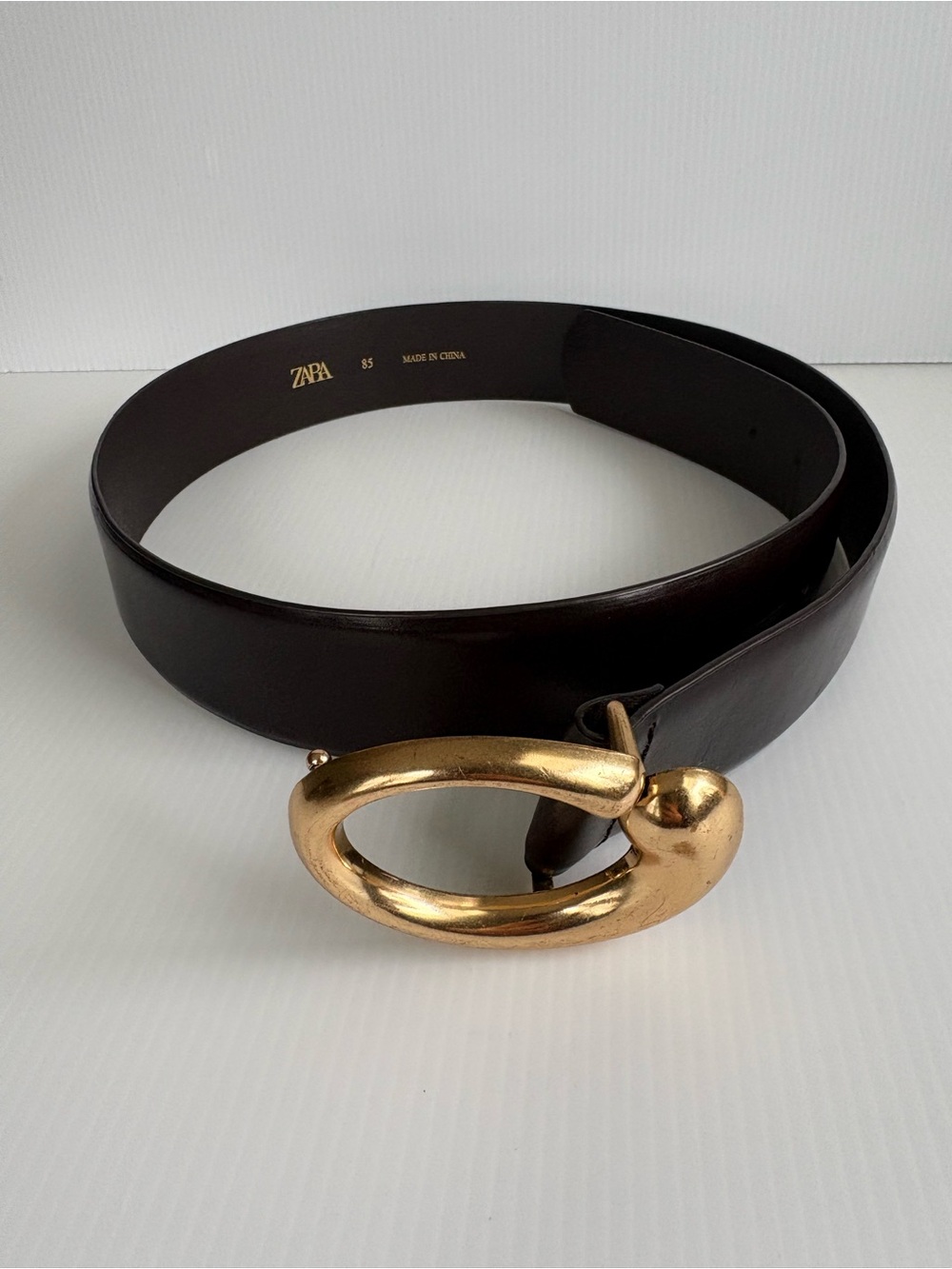 Zara 100% Leather Belt Abstract Oval Buckle Dark Brown Size M (32”-34”) EUC